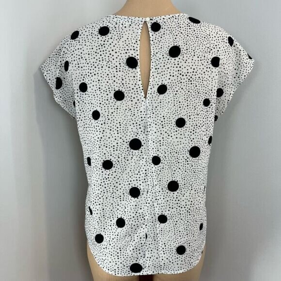 Jacqueline de Yong Women’s Short Sleeve Polka Dot size 34 Listed as Small - Picture 2 of 13